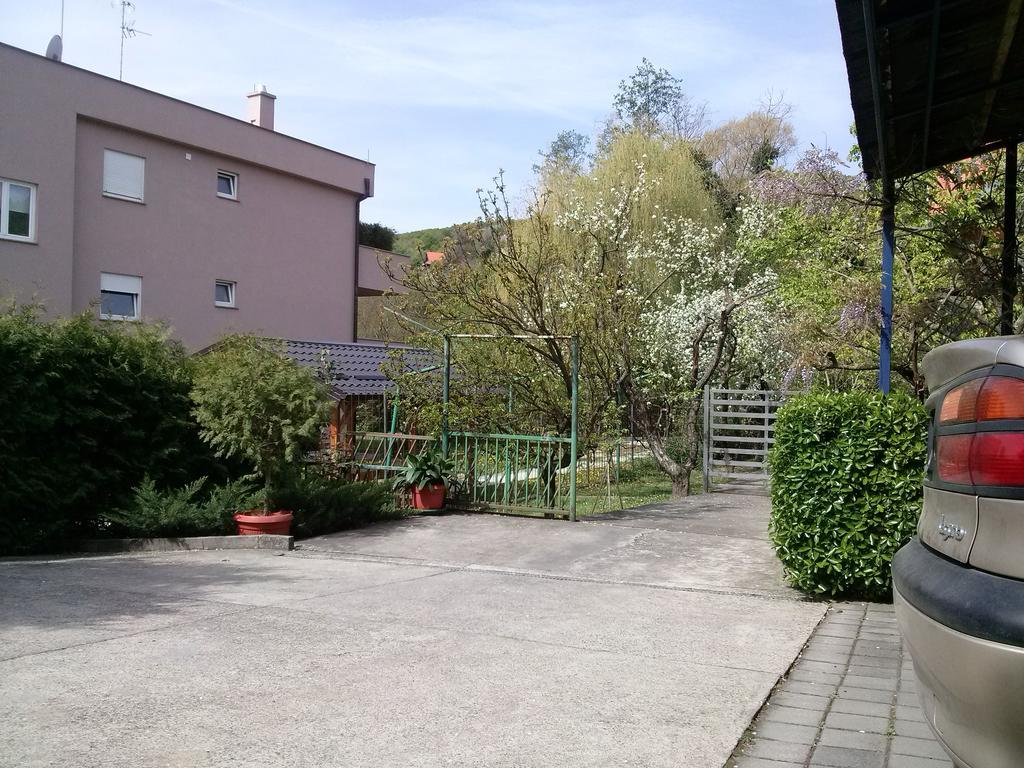 Apartments Garden Zagreb Extérieur photo